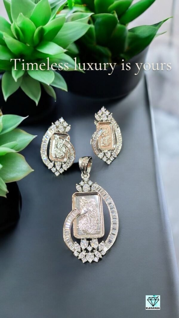 Velvet Nights Pendants
