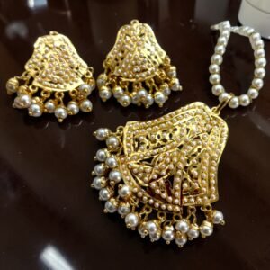 Jadau Gold Plated Pendant Set