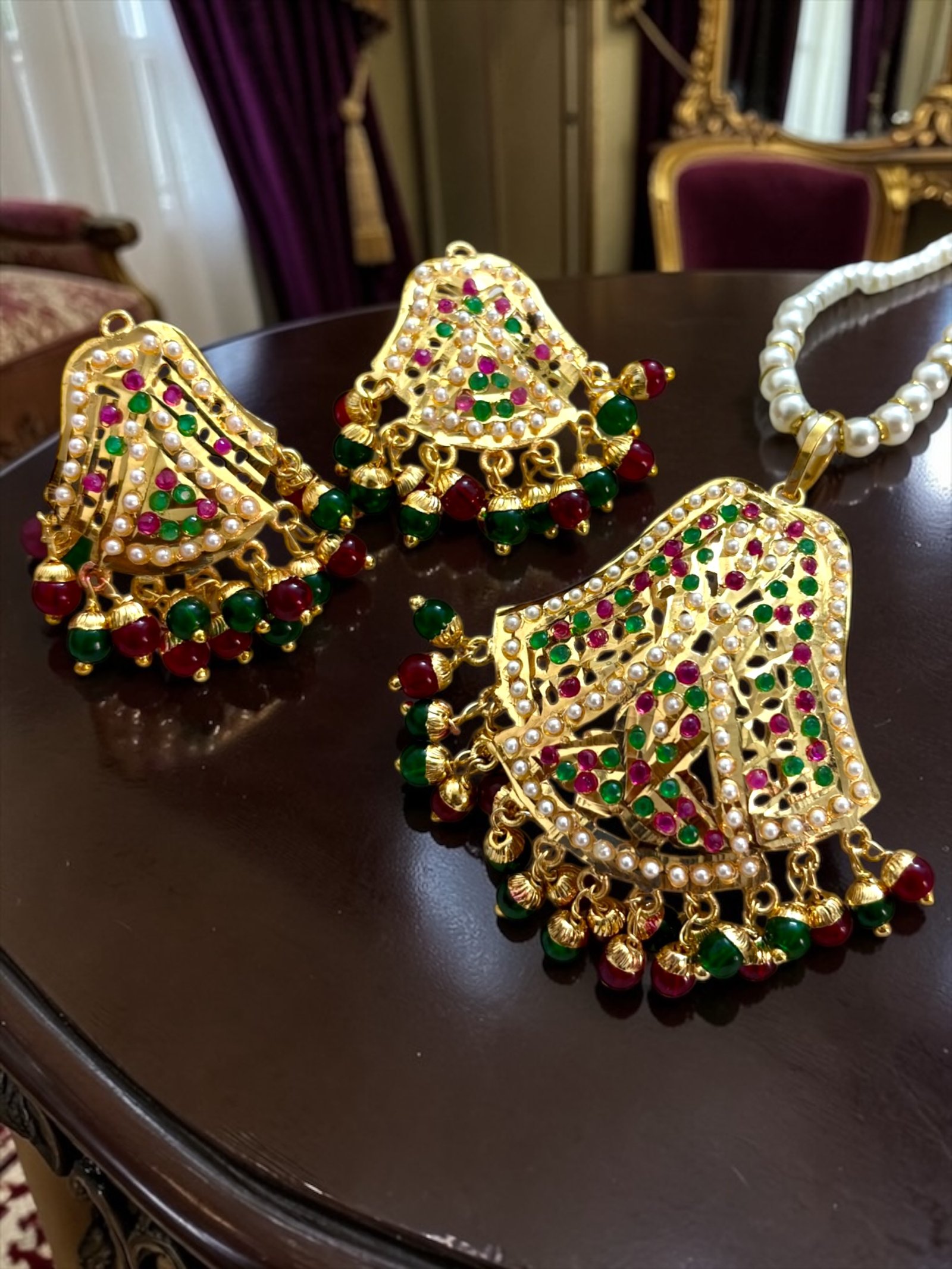 Jadau Gold Plated Pendant Set