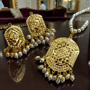 Jadau Gold Plated Pendant Set