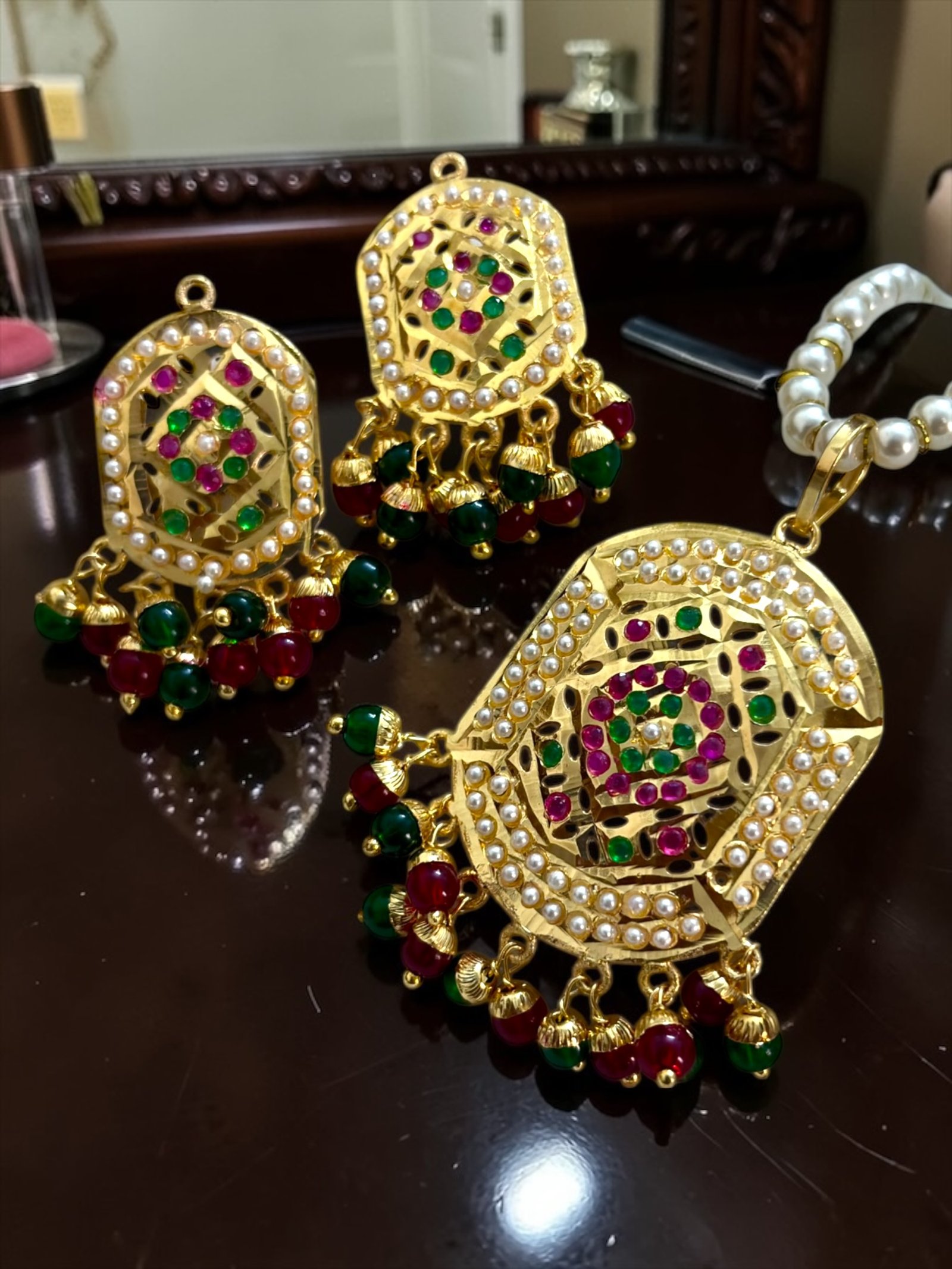 Jadau Gold Plated Pendant Set