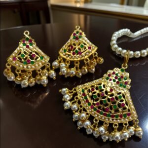 Jadau Gold Plated Pendant Set